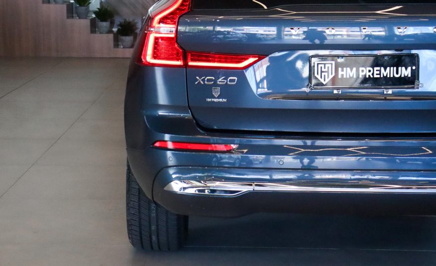 VOLVO XC60 T-8 PLUS 2.0 TURBO AWD HÍBRIDO AUTOMÁTICO 2023
