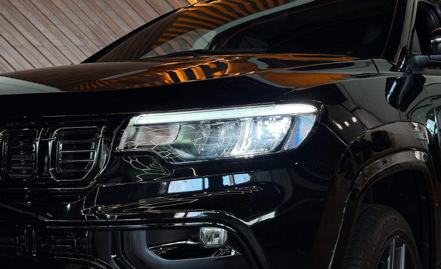 JEEP COMPASS BLACK HAWK 2.0 TURBO AUTOMÁTICO 4×4