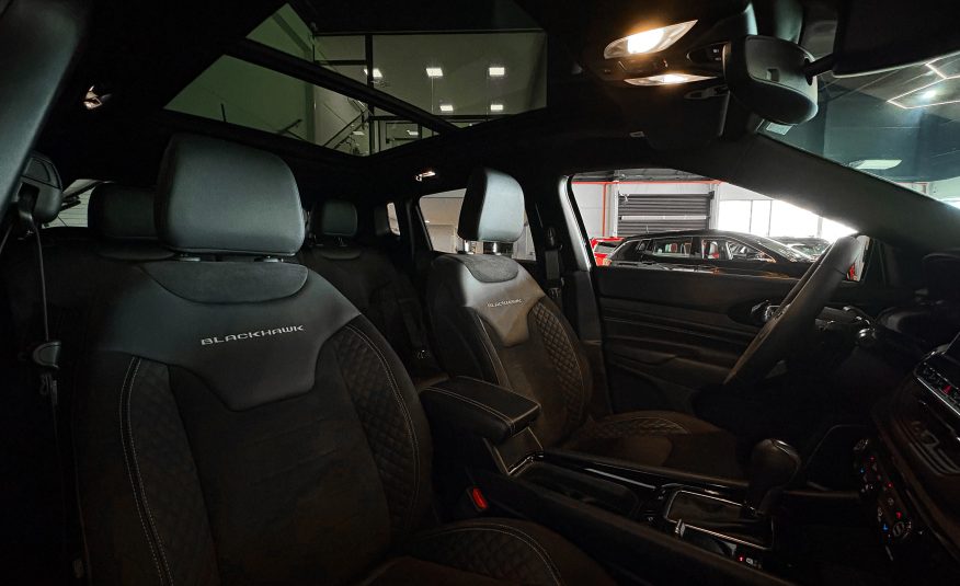 JEEP COMPASS BLACK HAWK 2.0 TURBO AUTOMÁTICO 4×4