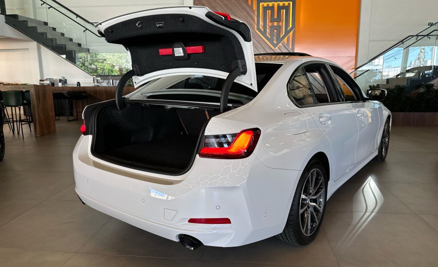 BMW 320i SPORT GP 2.0 TURBO 2024