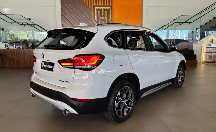 BMW X1 SDRIVE 20i X-LINE 2.0 TURBO FLEX 2021