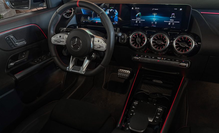 MERCEDES BENZ GLA 35 AMG 4MATIC 2.0 TURBO 2023