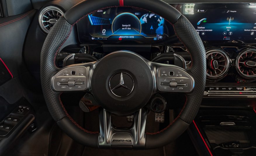 MERCEDES BENZ GLA 35 AMG 4MATIC 2.0 TURBO 2023