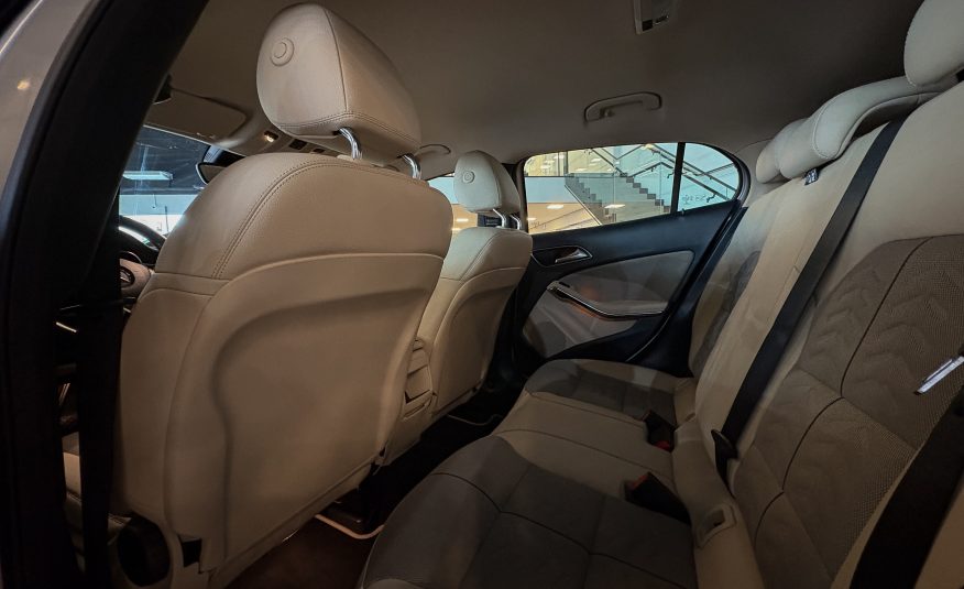 MERCEDES BENS GLA 200 STYLE 2018
