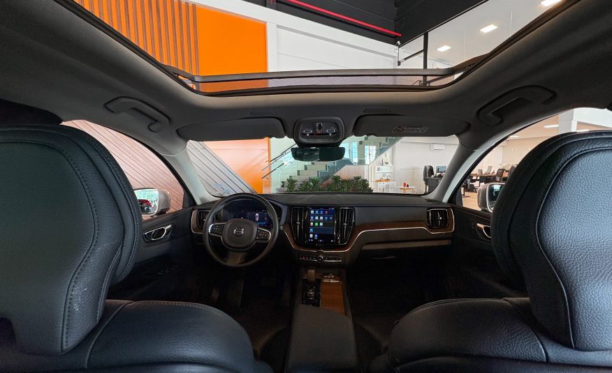 VOLVO XC 60 T-8 PLUS 2.0 TURBO HÍBRIDO AUTOMÁTICO 2023