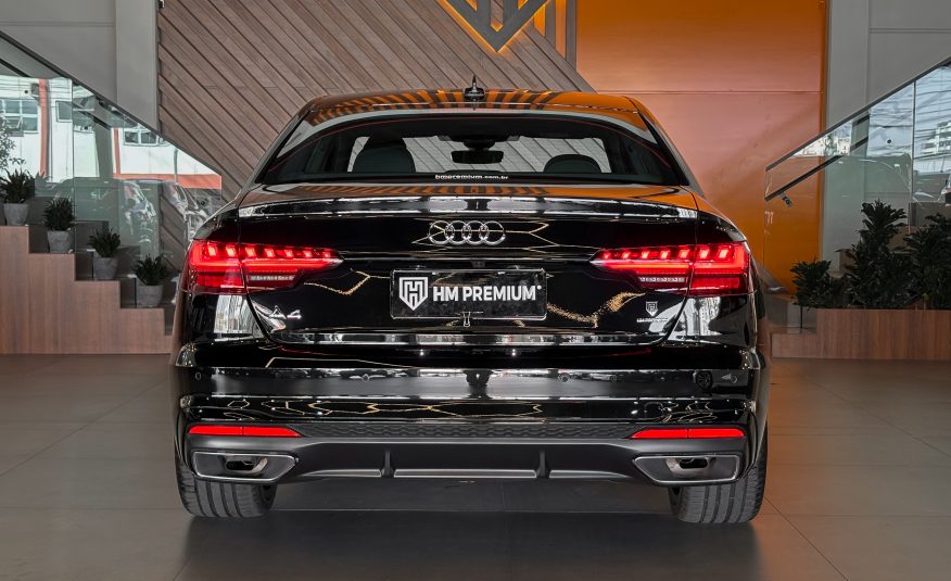 AUDI A4 S LINE 2.0 TFSI S TONIC 2024